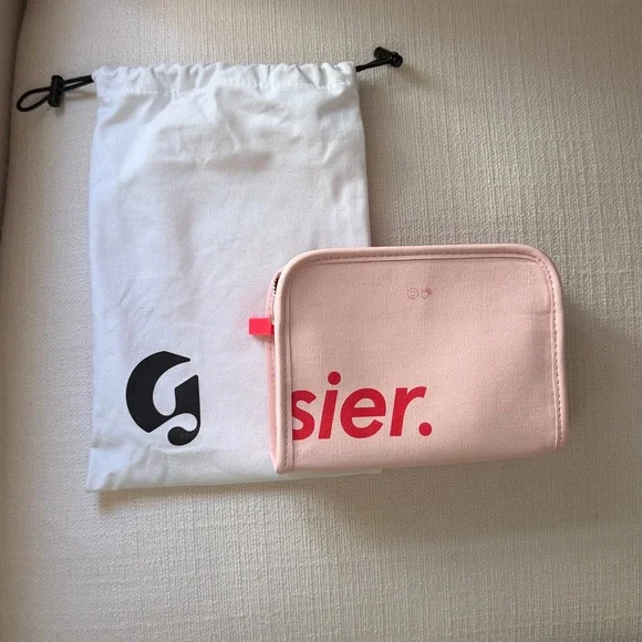 NWT Glossier Mini Beauty Bag - Picture 2 of 5